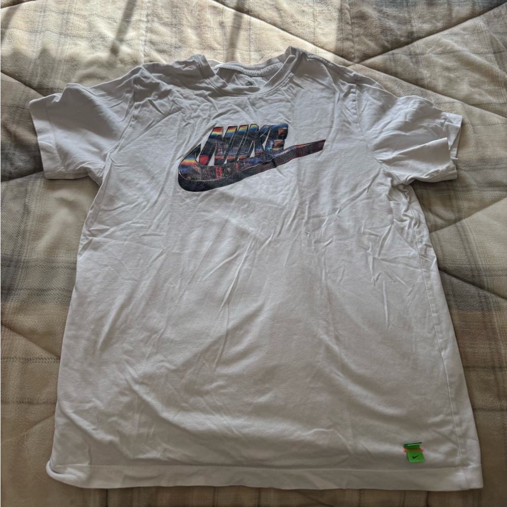 Men’s Nike Cool Vintage Logo T Shirt White- Size M